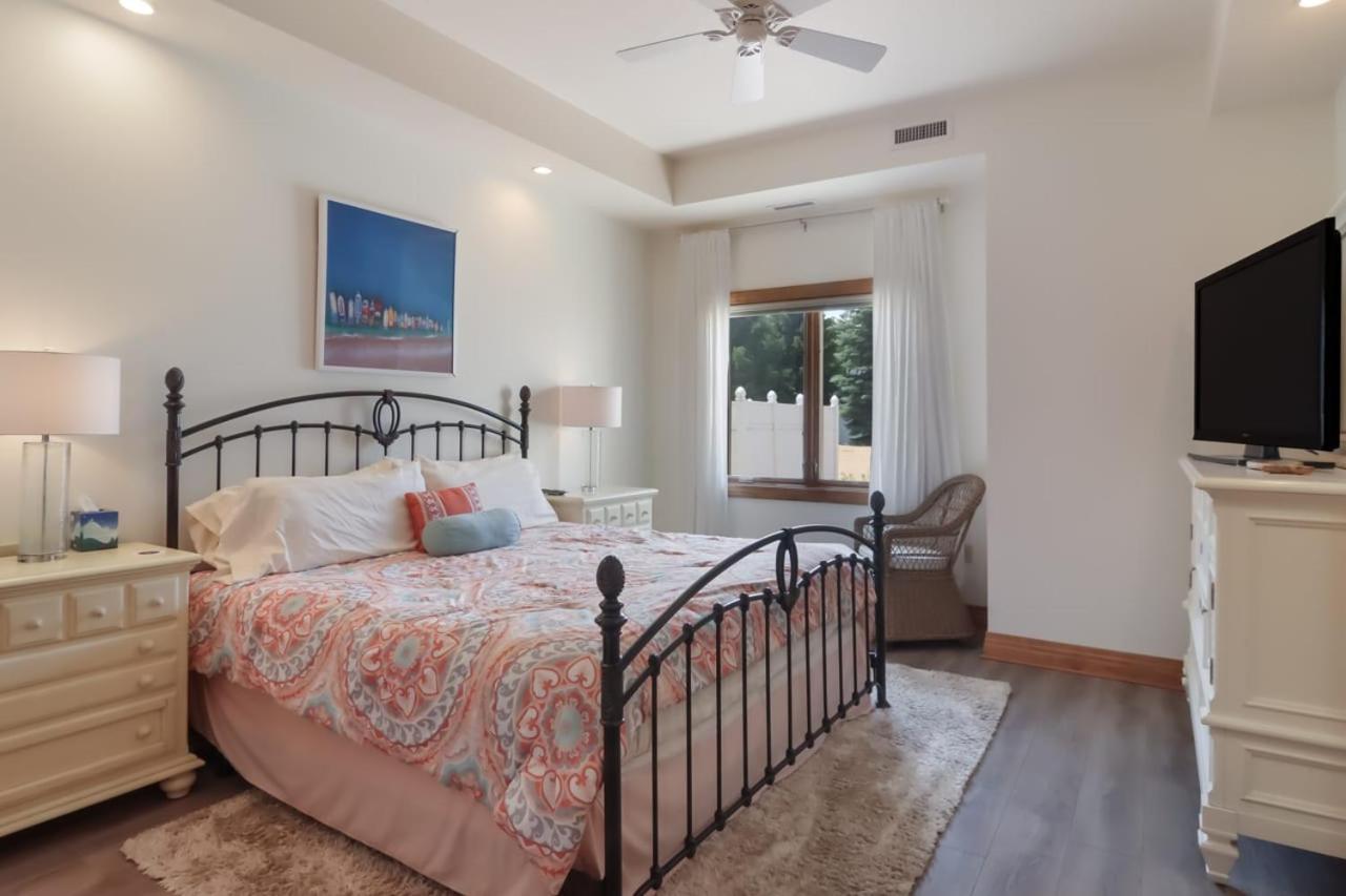 Sugar Beach Villa 1012 Luxury Waterfront Condo مدينة ترافيرز المظهر الخارجي الصورة